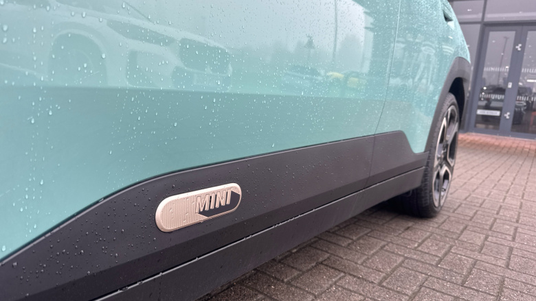 MINI Aceman 135kW E Exclusive [Level 2] 43kWh 5dr Auto Electric Hatchback